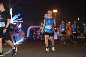BIB: 2733, 43788
                            <button type="button" onclick="openModal(20742003)" class="btn btn-primary btn-sm float-right btn-popup" data-toggle="modal" data-target=".modal-high-quality">
                        <i class="fas fa-shopping-cart"></i> Add to Cart
                    </button>
                                            <button type="button" onclick="isThisMe(20742003, true)" class="btn btn-success btn-sm float-right btn-popup btn-isme hidden" data-toggle="tooltip" data-placement="bottom" title="นี่คือรูปของคุณใช่ไหม คลิกที่นี่เพื่อเอาเข้าอัลบั้ม">
                        <i class="fas fa-plus"></i> Add to album
                    </button>
                    <button type="button" onclick="isThisMe(20742003, false)" class="btn btn-warning btn-sm float-right btn-popup btn-isnotme hidden">
                        <i class="fas fa-ban"></i> Remove from album
                    </button>
